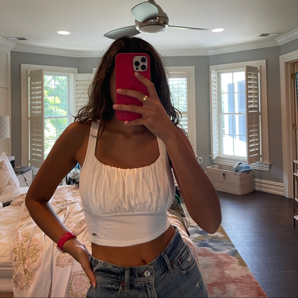 White tank